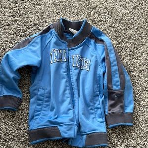 Nike toddler boy warm up jacket